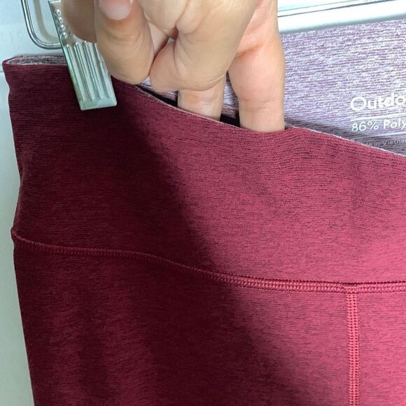 Outdoor Voices Tri-Color Springs Burgundy Red Athletic 7/8 Leggings Size Medium - Picture 5 of 10